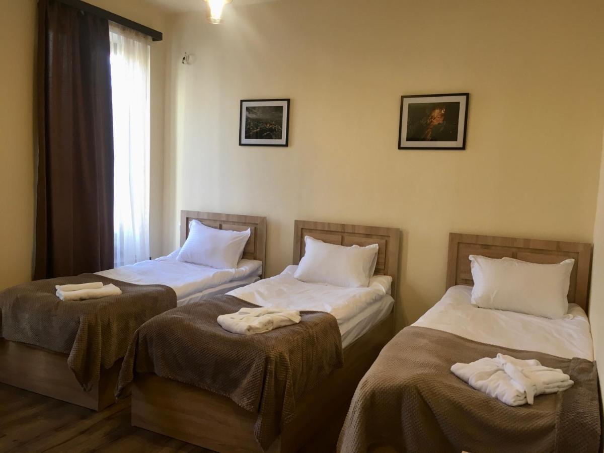 Guest House Margaryan Jerevan Exteriör bild