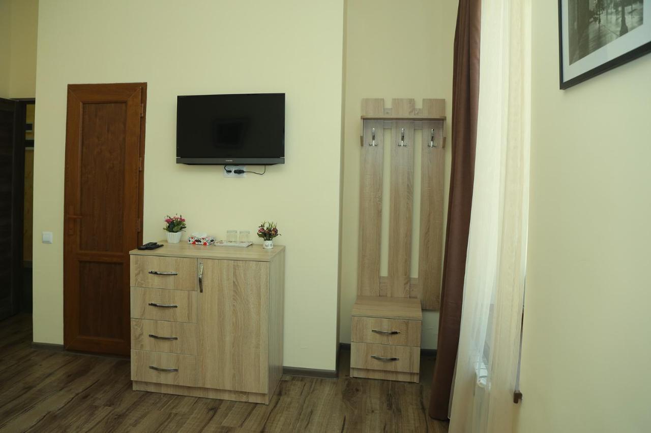 Guest House Margaryan Jerevan Exteriör bild